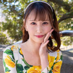 橘芹那の妖艶巨根美乳が炸裂！ニューハーフ女優の極上テクニック全開ビニ本