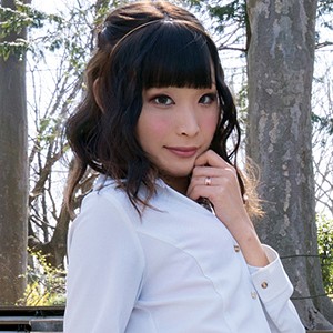 ベアちゃんのニューハーフ痴態が炸裂！アナル拡張ピストンで昇天する禁断のビニ本